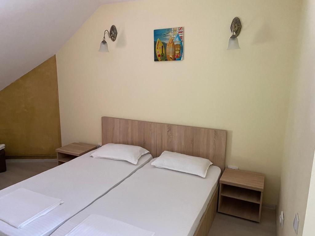 Pensiunea Casa Soarelui Simian Habitación foto